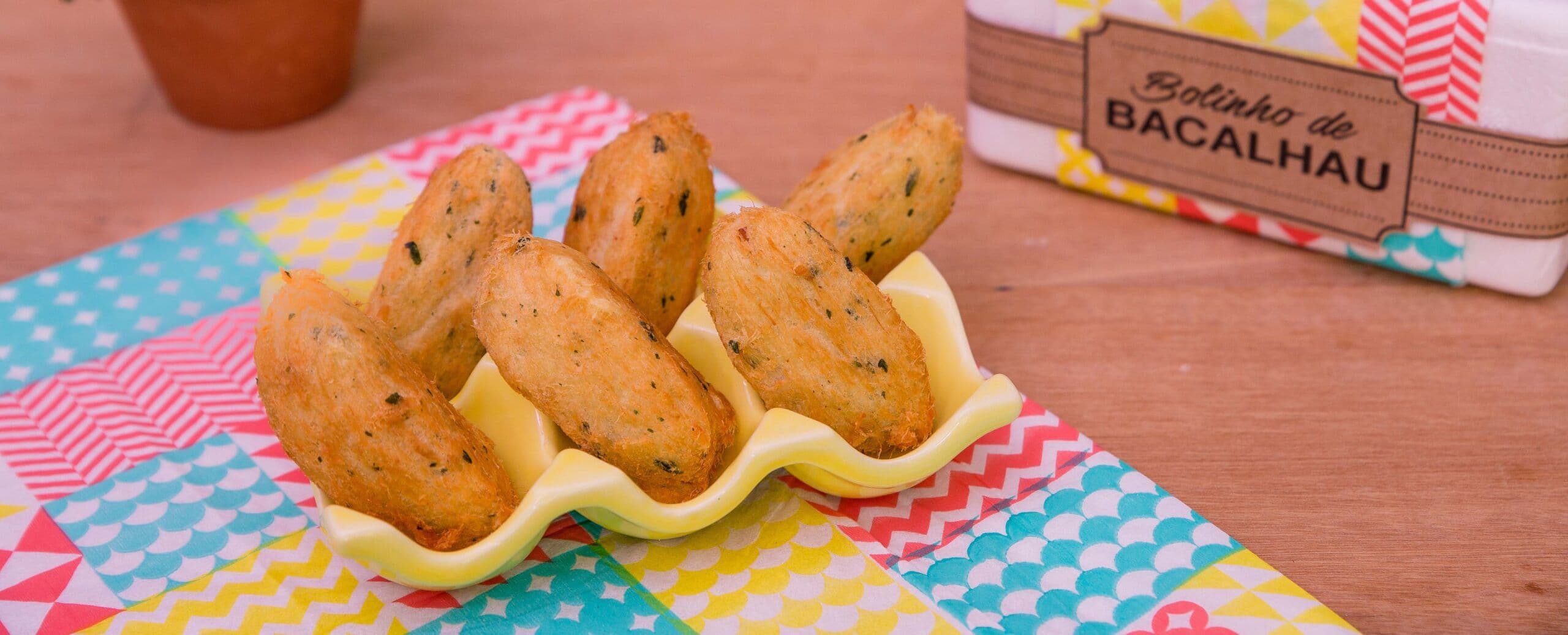 Aprenda como fazer Bolinho de Bacalhau