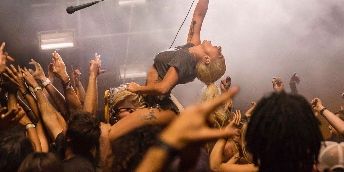 Lady Gaga cancela participação no Rock in Rio e Maroon 5 substitui