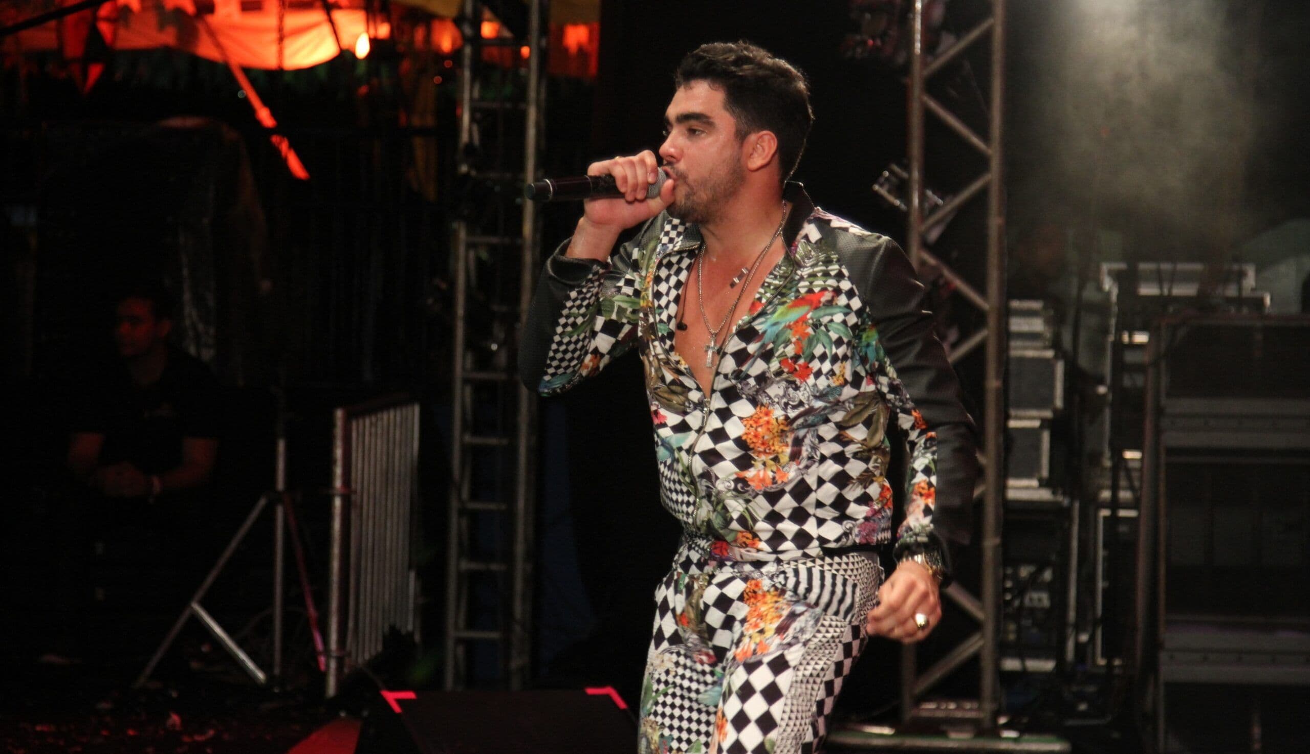 São João de Patos tem shows de Pinto do Acordeon, Gabriel Diniz, sertanejos e outros artistas