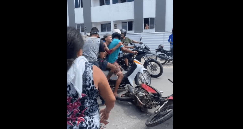 Homem é baleado em avenida do bairro Valentina, em João Pessoa, e socorrido de moto até hospital