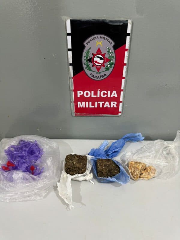 Polícia Militar desarticula pontos de tráfico de drogas e prende integrantes de facção em Bayeux