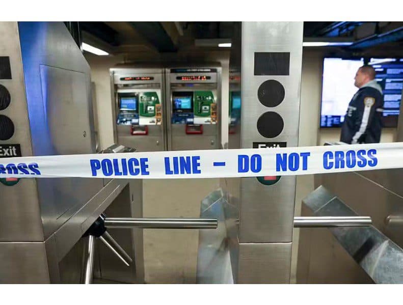 Tiroteio em metrô de NY mata uma pessoa e fere 5