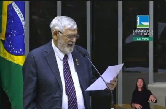 Luiz Couto uso a tribuna da Câmara para fazer campanha pela pré-candidatura de Luciano Cartaxo em João Pessoa