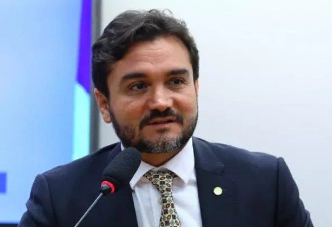 “Obra que vai trazer eventos e feiras internacionais”, diz ministro Celso Sabino sobre Centro de Convenções de Campina Grande