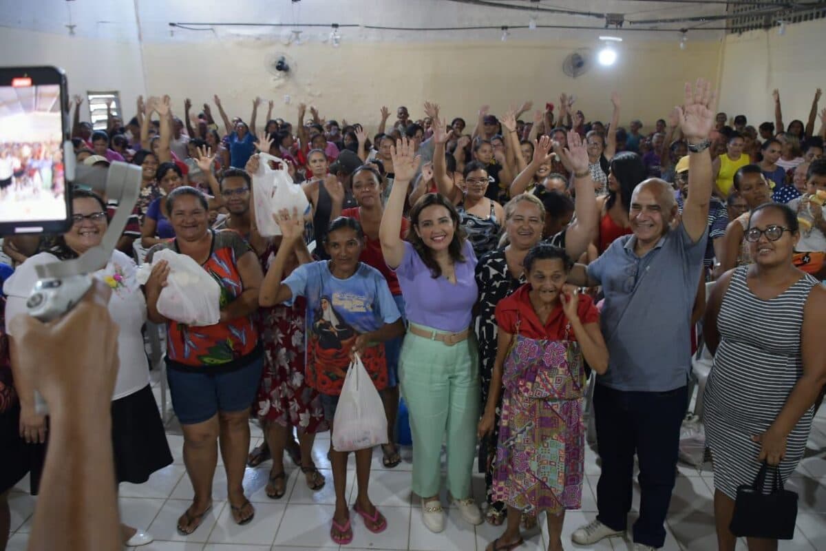 Governo da Paraíba distribui 24 toneladas de alimentos para famílias de João Pessoa e Santa Rita