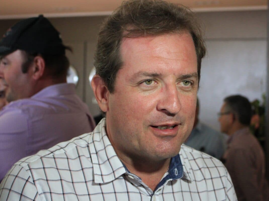 Tribunal recebe denúncia contra prefeito de Sousa por contratação irregular de servidores; outros dois gestores viram alvos da Justiça