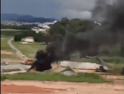 Avião da Polícia Federal cai e duas pessoas são encontradas mortas, em Minas Gerais