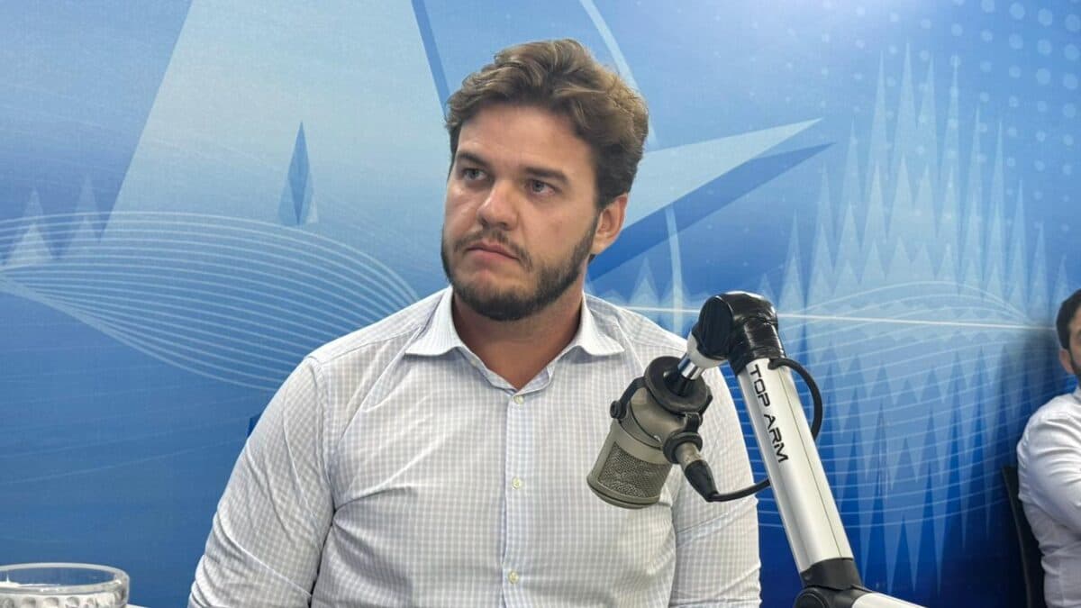 Bruno Cunha Lima diz que Dalton Gadelha vai ter que provar acusação sobre gestão na saúde: "ele sabe que é mentira"