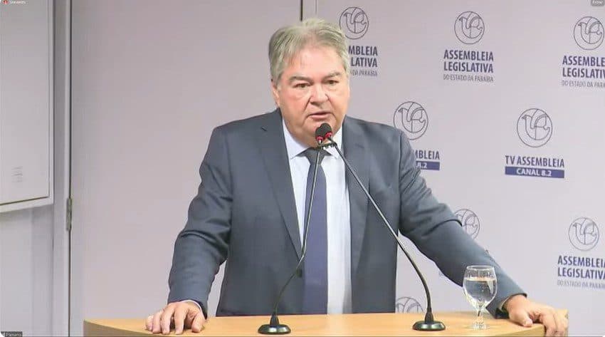 "É cuspir no prato que comeu": Lindolfo Pires critica posicionamento de Gervásio Maia sobre articulações do PSB para 2026