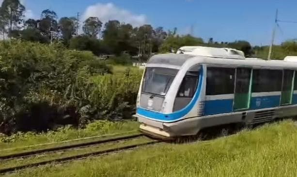 Homem é encontrado morto às margens da linha do trem no bairro Ilha do Bispo, em João Pessoa