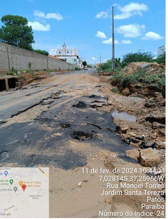 Asfalto de rua em Patos se desmancha 15 dias após obra ser entregue pela prefeitura; veja fotos