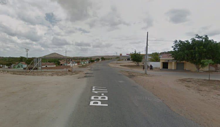 Prefeitura de Pedra Lavrada vai desembolsar mais de R$ 1,7 milhão com construção de campo de futebol