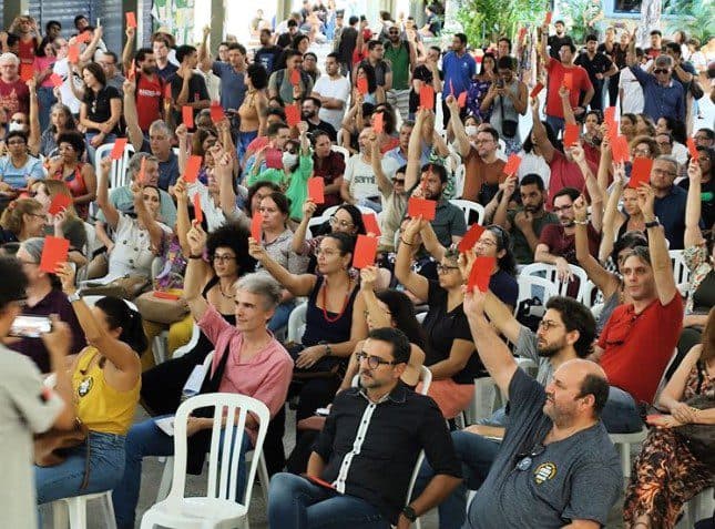 Professores da UFPB paralisam atividades hoje por recomposição salarial e realizam ato em João Pessoa