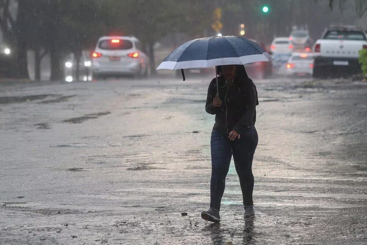 João Pessoa registra 72 milímetros de chuva nas últimas 24h; saiba bairro que mais choveu