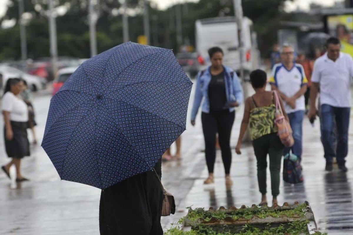 Municípios do Sertão começam fim de semana em alerta de chuvas intensas; saiba quais