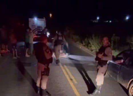 Motociclista morre após bater em animal solto na pista no Sertão da Paraíba