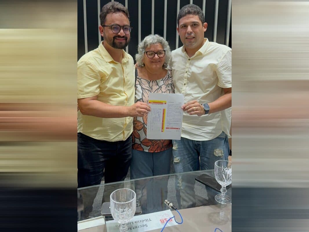 Tibério Limeira comemora adesão ao PSB em Guarabira e destaca ações do governo na cidade