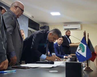 Prefeito eleito de Massaranduba toma posse e terá nove meses de gestão municipal