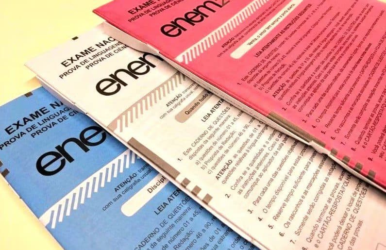 Ministro da Educação divulga tema da redação do Enem 2025; confira