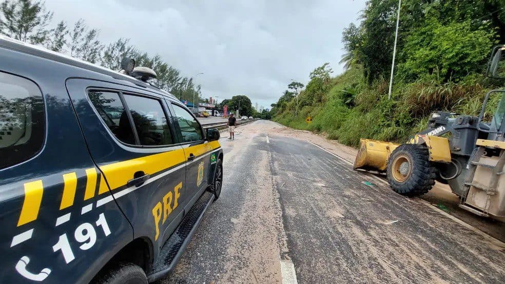 Interdição deve deixar trânsito lento em trecho da BR-230, durante sete dias, em João Pessoa