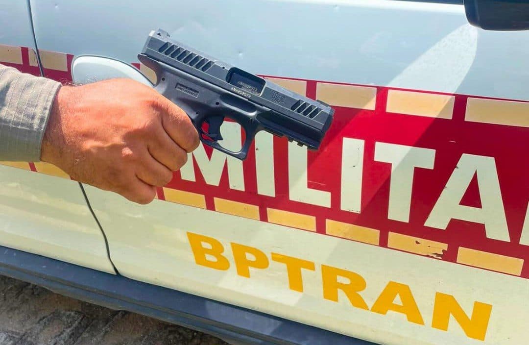 Polícia prende três homens e apreende armas de fogo durante operações em bairros de João Pessoa