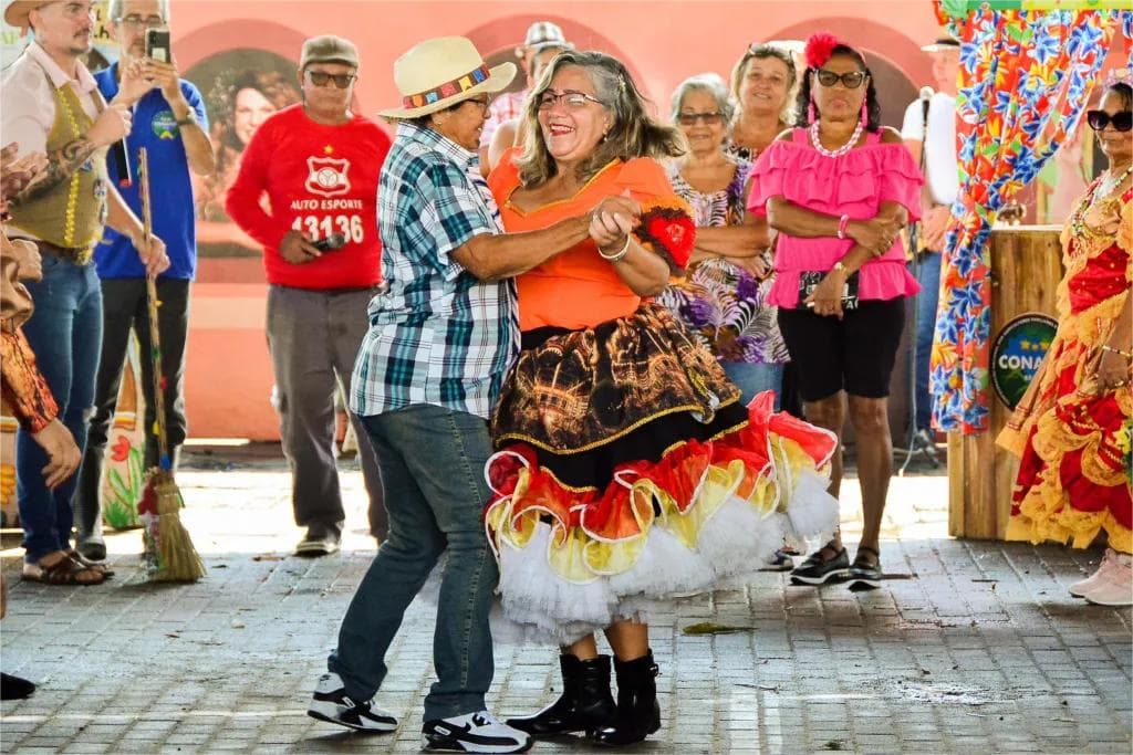Festival do Milho da Cecaf deve comercializar mais de 520 mil espigas até sábado