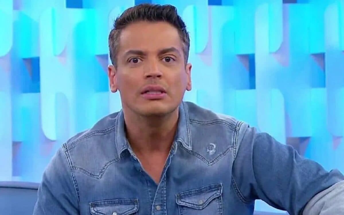 VÍDEO: Léo Dias critica nova música de Juliette e diz que "não tem nada a ver com festa junina"