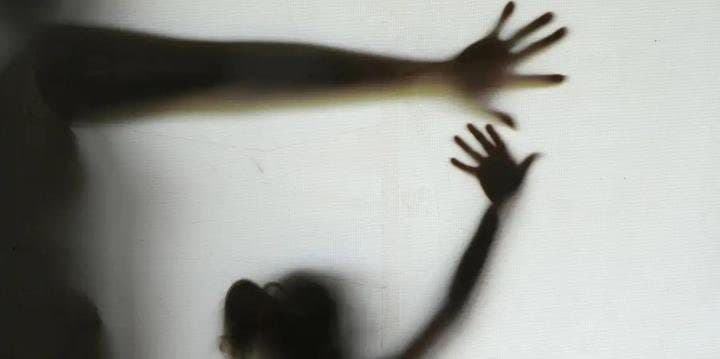 Padrasto é preso por estuprar a própria enteada e fugir após o crime na Ilha do Bispo em João Pessoa