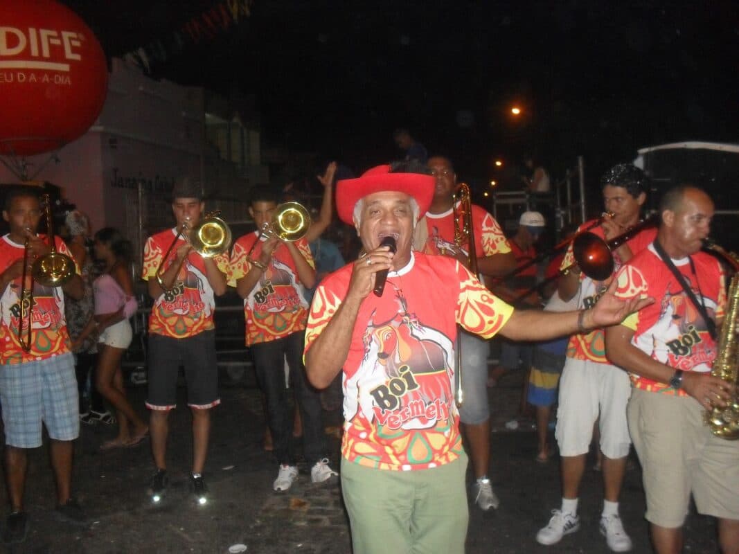 Morre o radialista e cantor Jadir Camargo, em João Pessoa