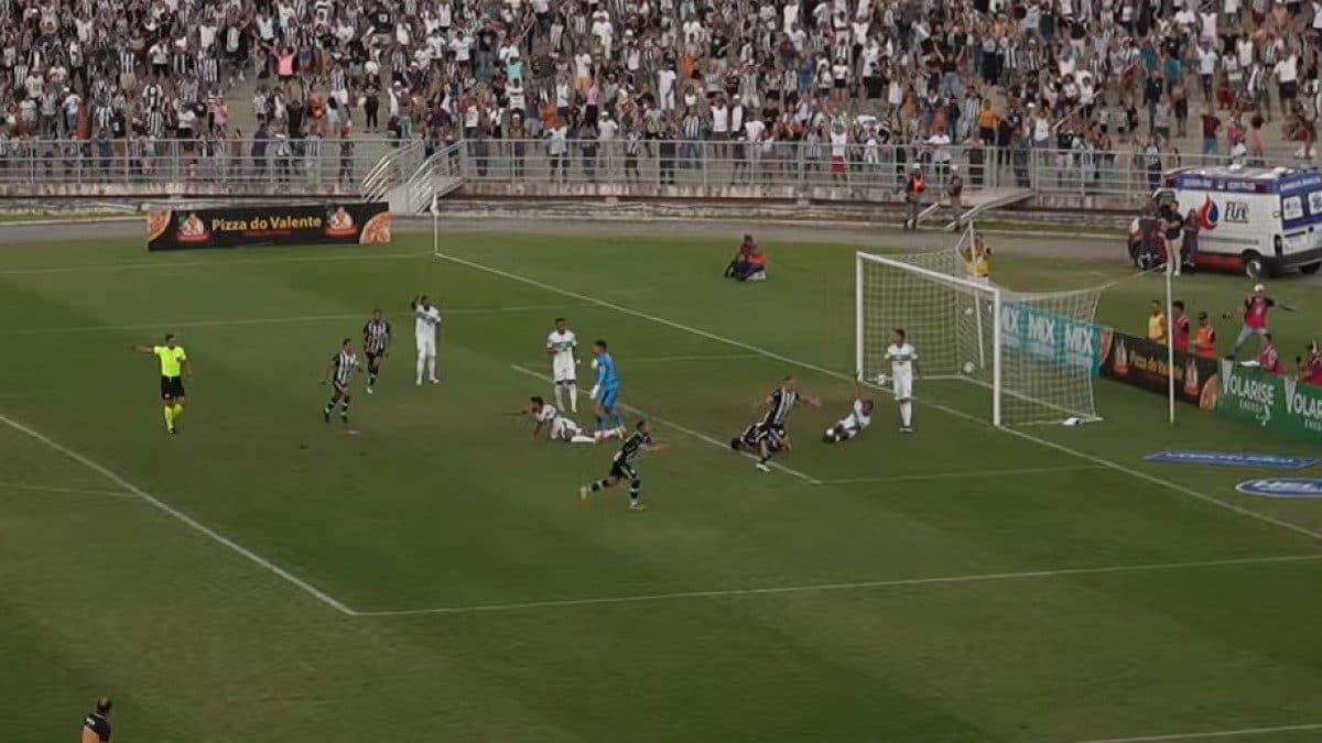 Nos pênaltis, Treze bate o Altos e vai às quartas de final da Série D