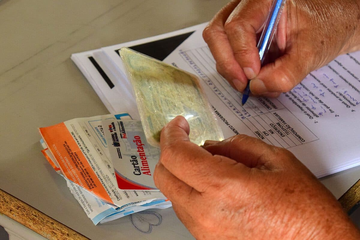 Governo realiza atualização cadastral do Cartão Alimentação nas cidades de Conde e Bayeux