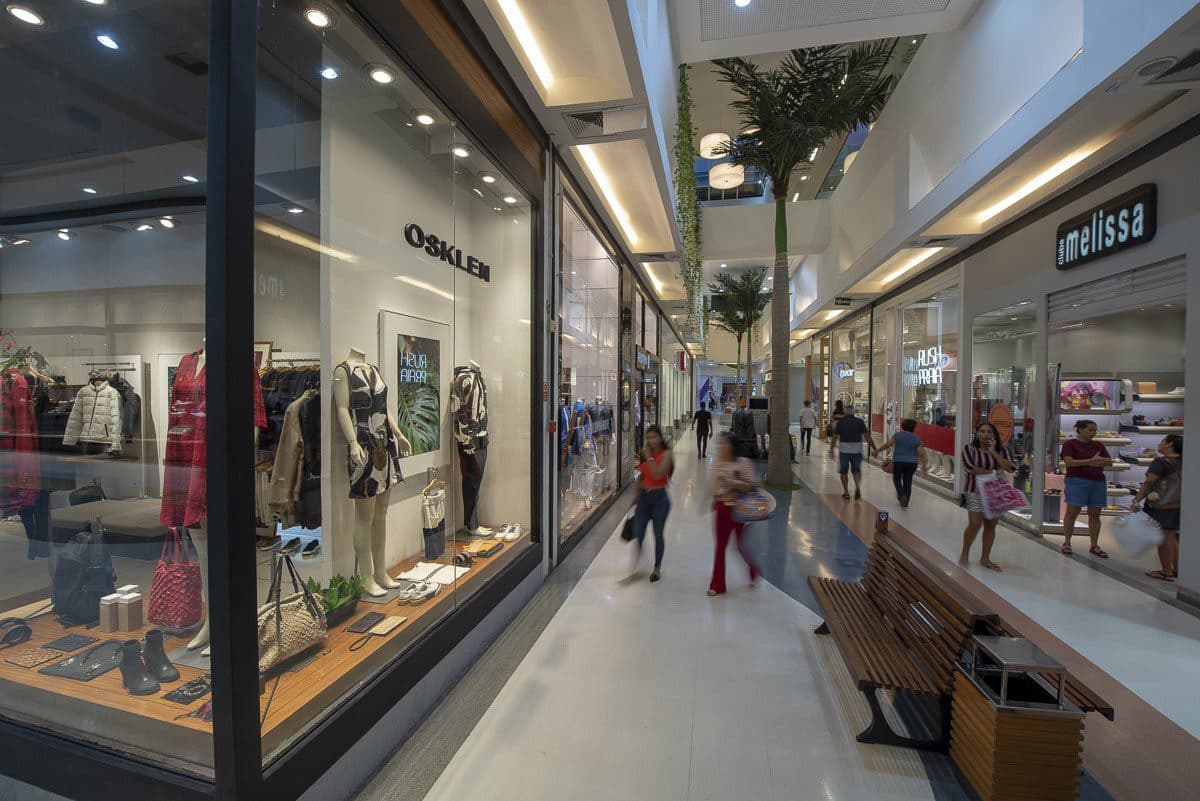 Shoppings funcionam em horários especiais neste Dia dos Pais e com atrações musicais; confira