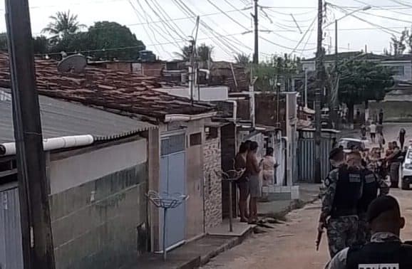 Homem é morto a tiros em rua do bairro do Grotão, em João Pessoa