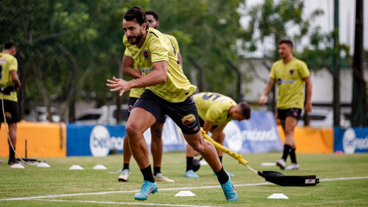 Henrique Dourado vive expectativa por estreia com o Botafogo-PB na Série C