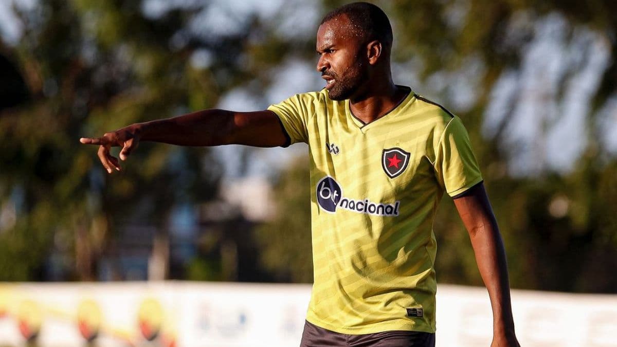 Botafogo-PB trabalha com lista de atletas negociáveis e deve se movimentar no dia de fechamento da janela