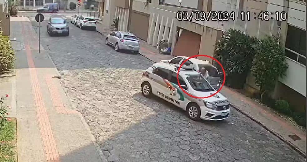 PM é desarmado dentro de viatura e morto a tiros durante abordagem