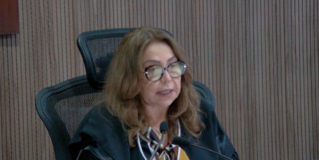 Agamenilde Dias deseja sorte a prefeitos eleitos e agradece empenho de servidores e forças de segurança durante Eleições