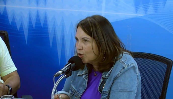 Bia Kicis defende redução na maioridade penal e critica STF por descriminalização das drogas