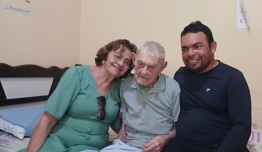 Cearense de 112 anos é confirmado como o homem mais velho do mundo, diz Guinness