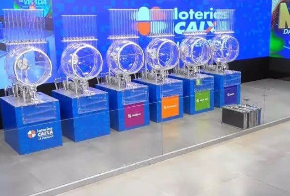 Mega da Virada 2024: aplicativo da Loteria tem fila de espera de mais de uma hora para apostas