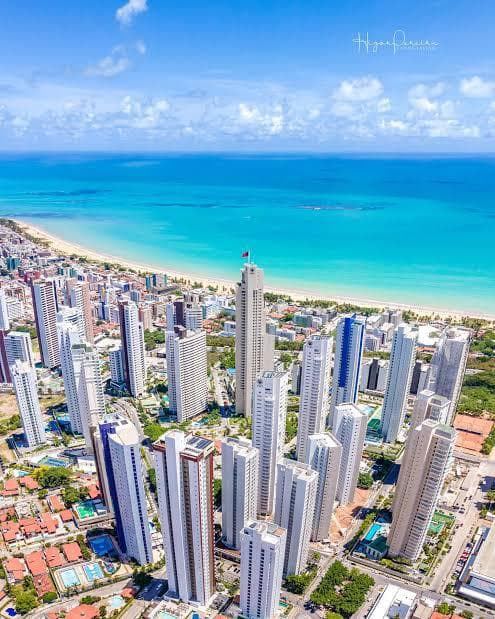 Mulher e criança morrem após queda de prédio no bairro do Altiplano