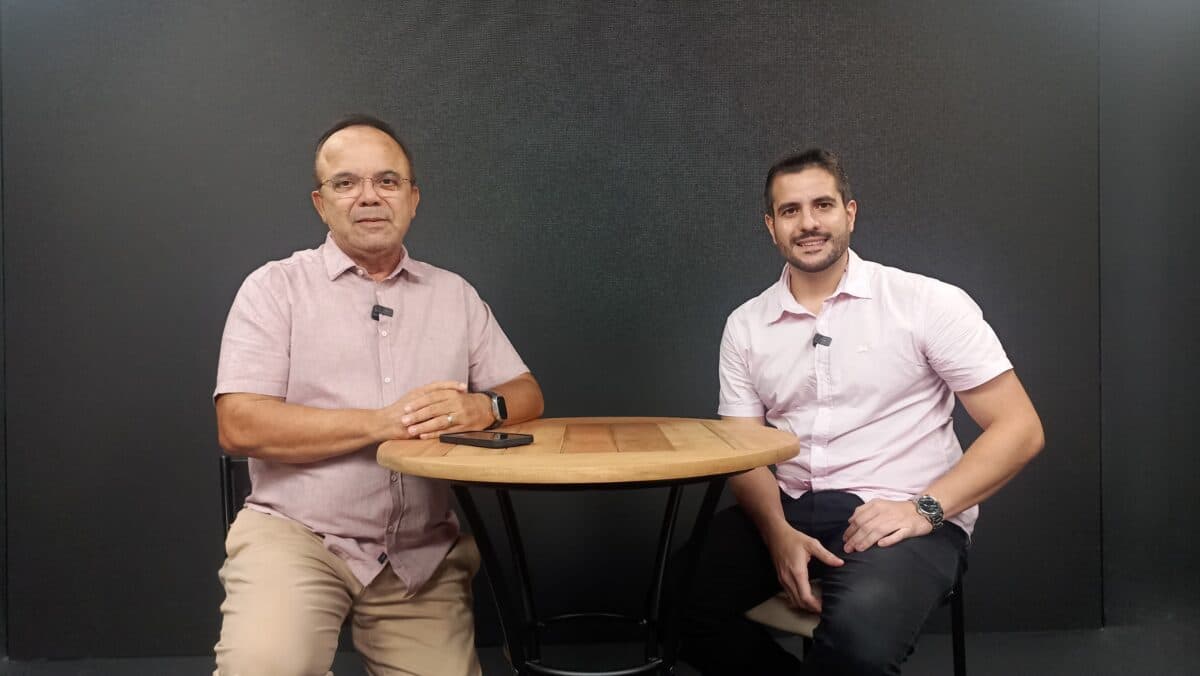 Psiquiatra diz que redes sociais geram ilusão sobre bem-estar e alerta que Brasil é um dos países onde mais se comete suicídio