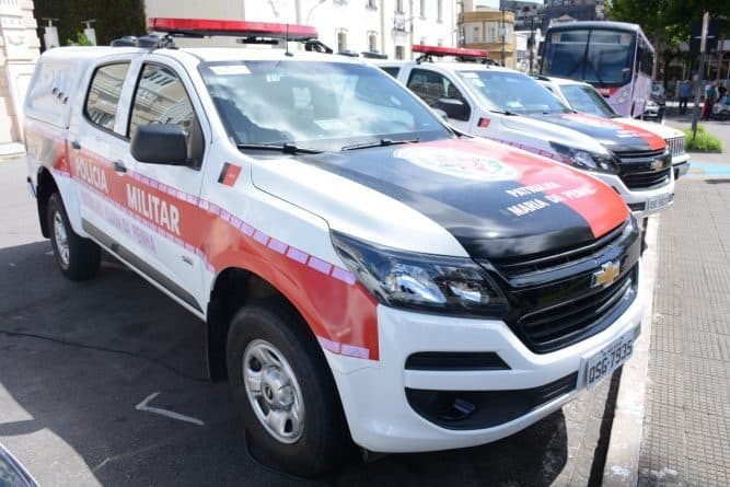 Homem é agredido por populares após relatos de suposto estupro contra menores em João Pessoa