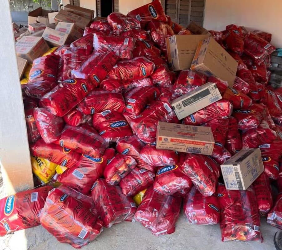 Motorista é feito refém e assaltantes roubam caminhão carregado de café no Rio Grande do Norte