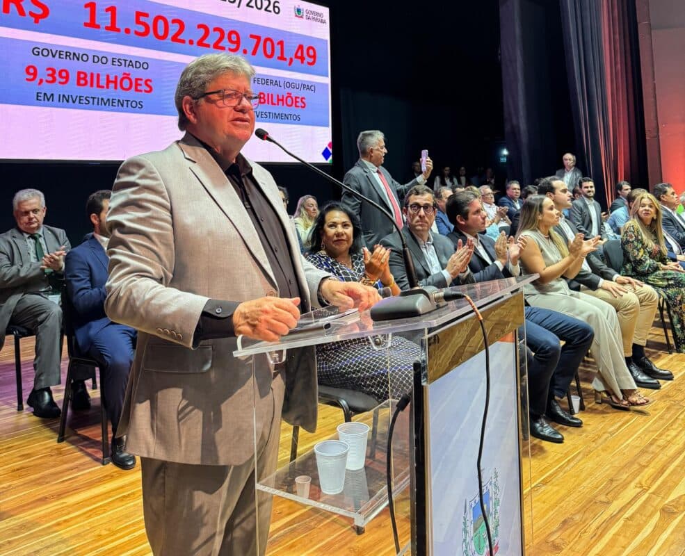 João Azevêdo anuncia construção de corredores para BRS em João Pessoa e implantação de 863 Km de novas rodovias em toda a Paraíba