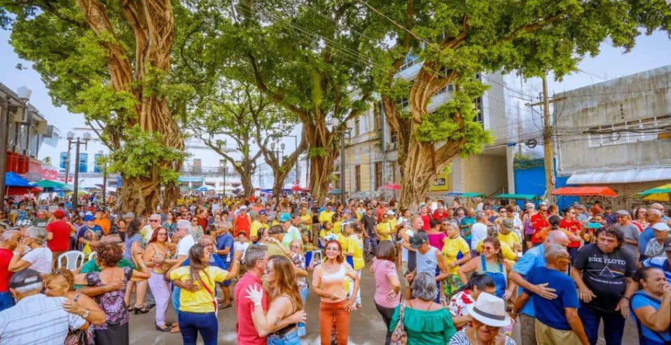 Clube do Choro é a atração do Sabadinho Bom deste final de semana