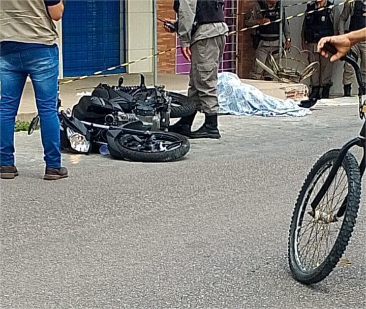 Jovem de 25 anos morre após colidir a moto em uma lixeira em João Pessoa