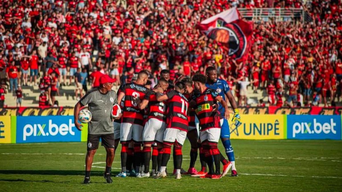 Eliminado no Paraibano, Campinense fica sem calendário nacional pelo terceiro ano seguido