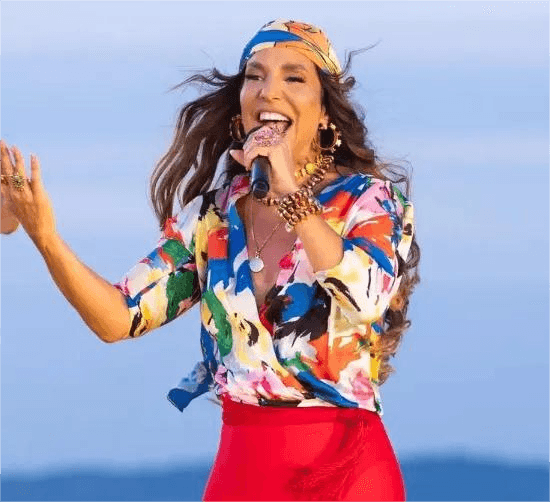 Bloco dos Atletas sai neste sábado com Ivete Sangalo comandando trio elétrico na Avenida Epitácio Pessoa