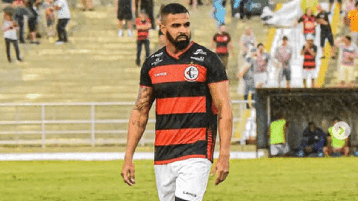 Campinense confirma lesão do capitão Anderson Júnior; prazo de retorno é de 8 meses